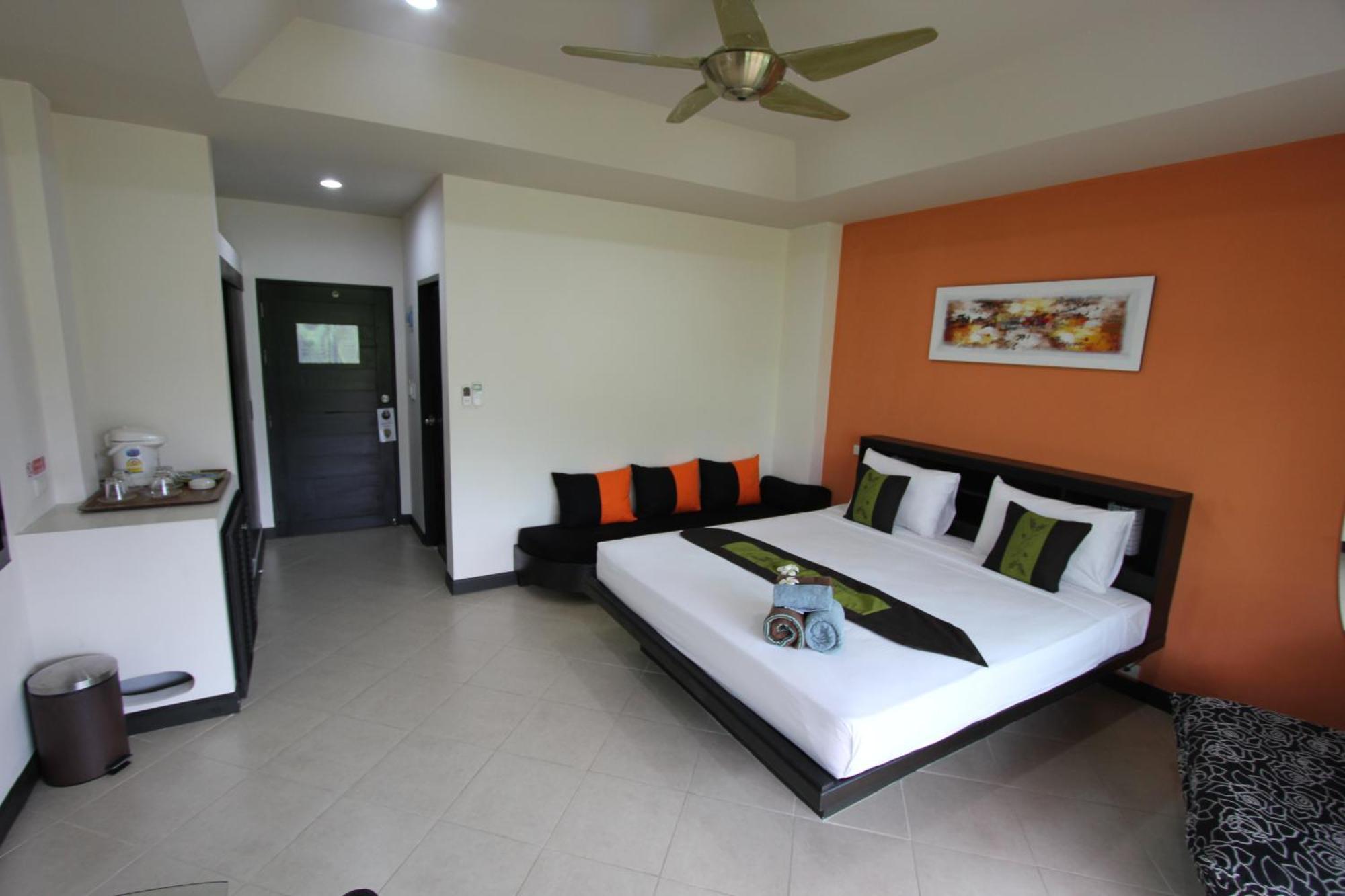 Babylon Pool Villas Nai Harn Rom bilde