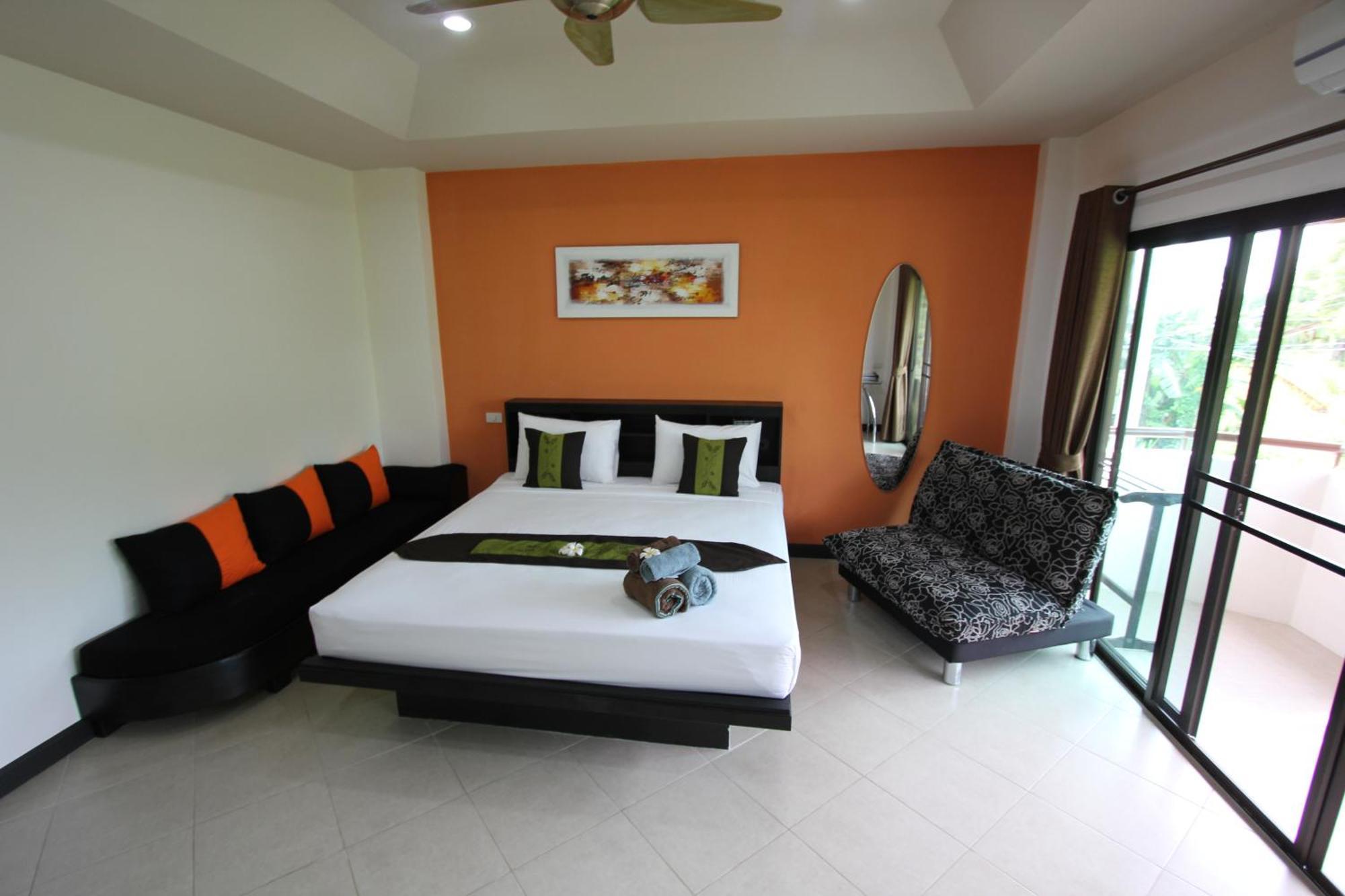Babylon Pool Villas Nai Harn Eksteriør bilde