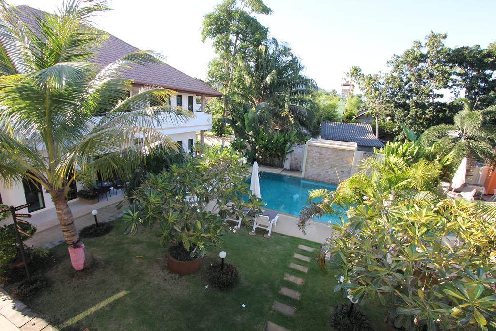 Babylon Pool Villas Nai Harn Eksteriør bilde