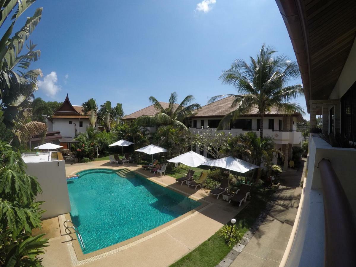 Babylon Pool Villas Nai Harn Eksteriør bilde