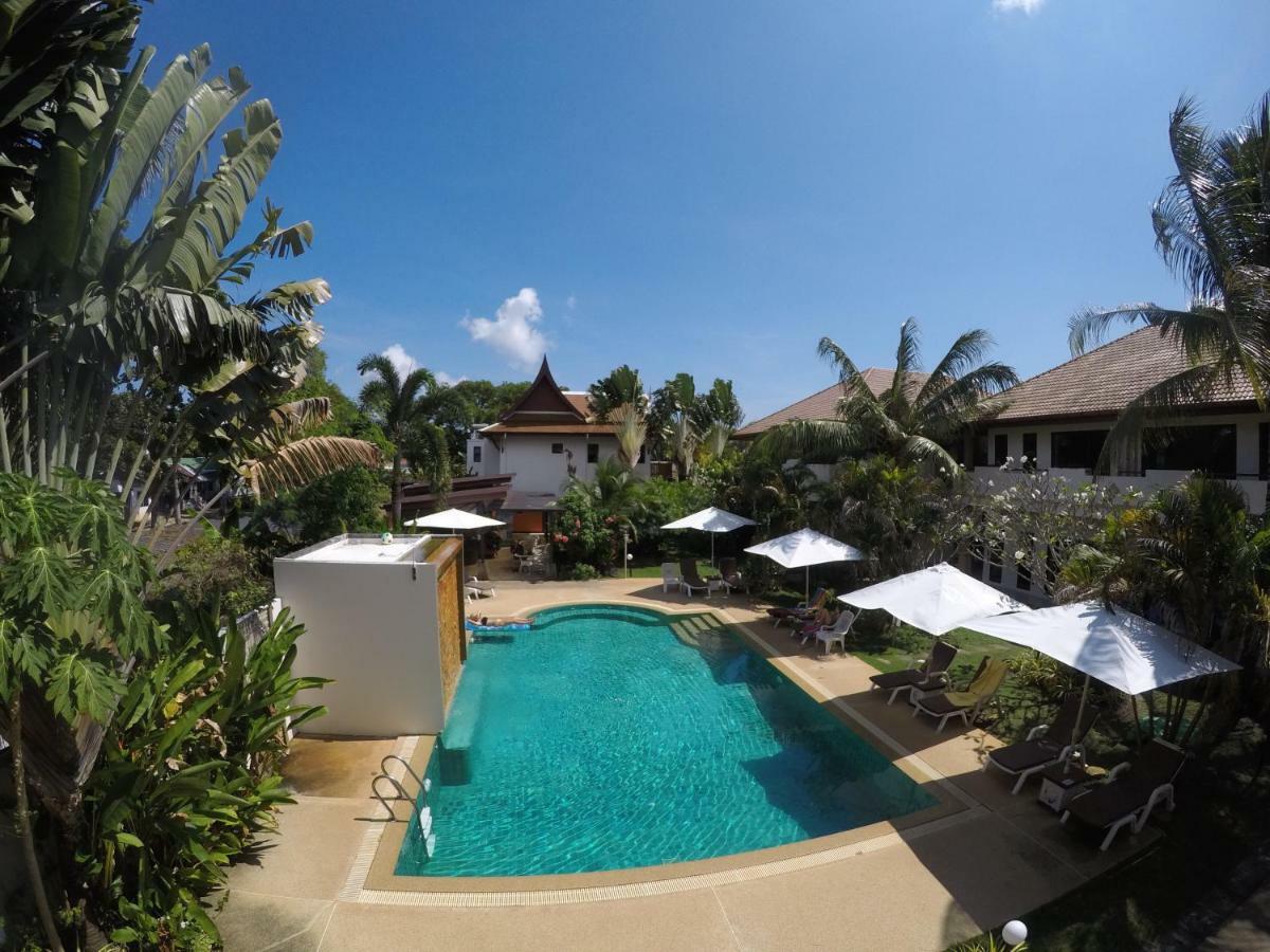 Babylon Pool Villas Nai Harn Eksteriør bilde