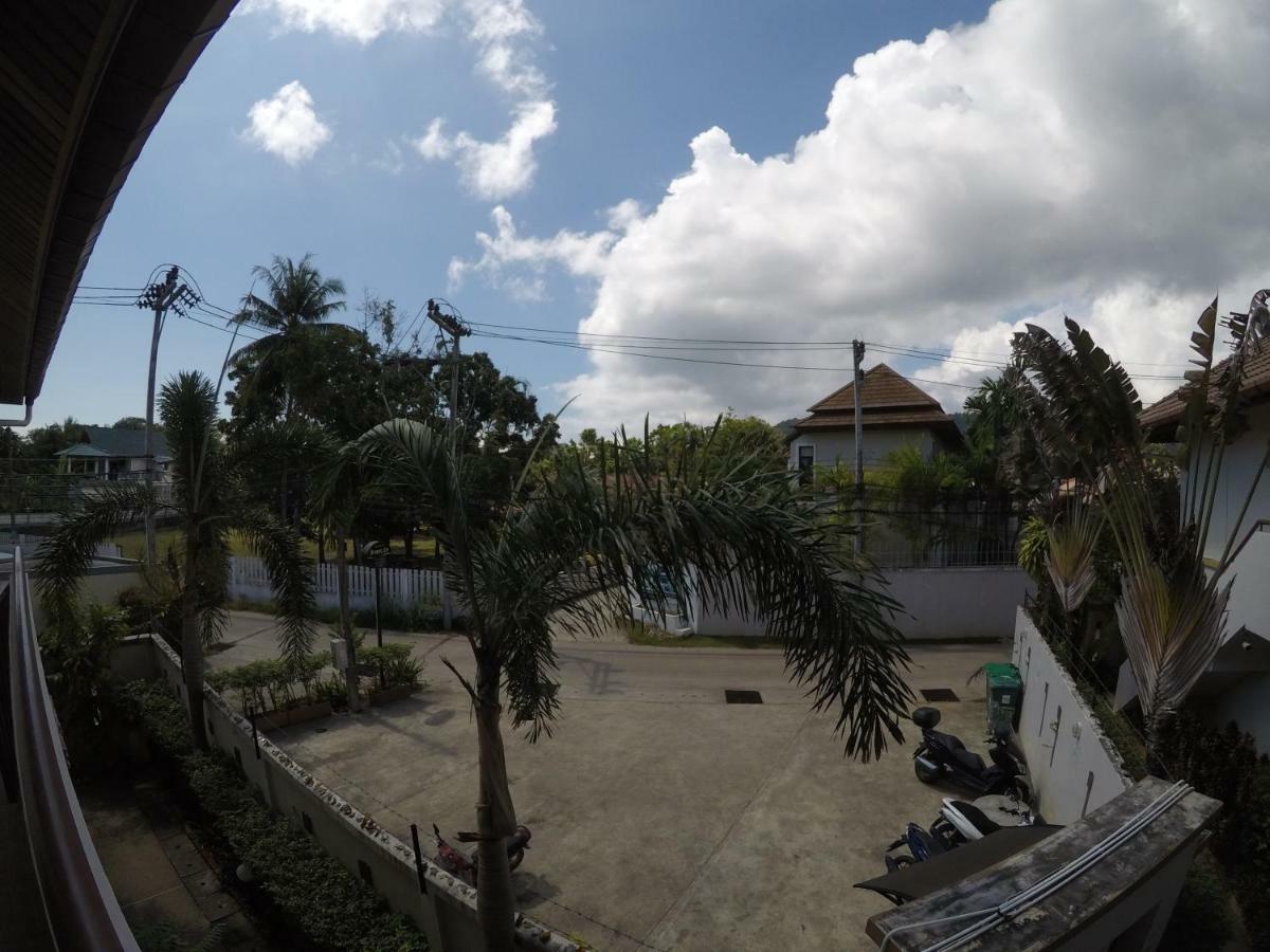 Babylon Pool Villas Nai Harn Eksteriør bilde